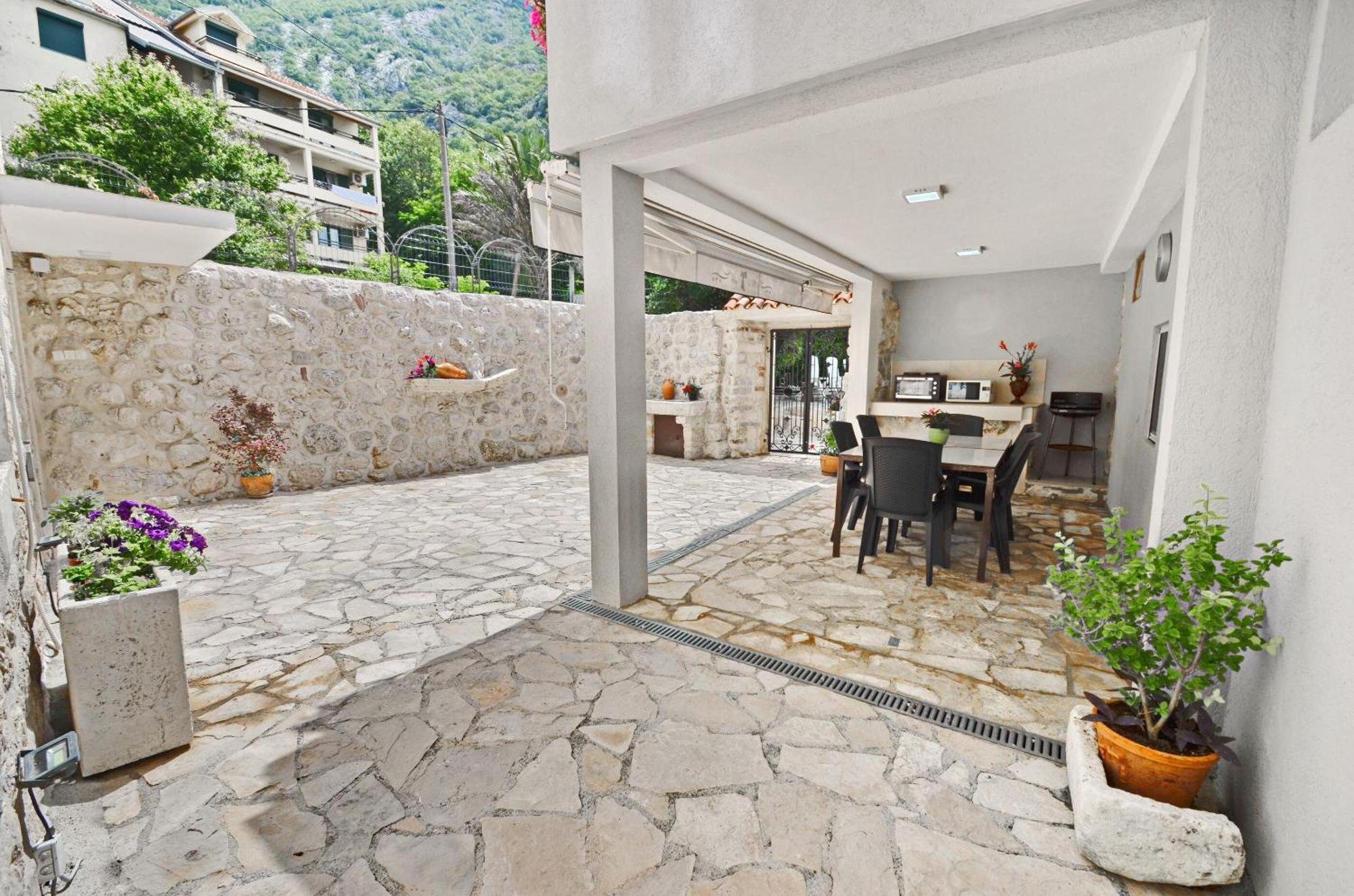 Apartments Mir I Dobro Kotor Exterior foto