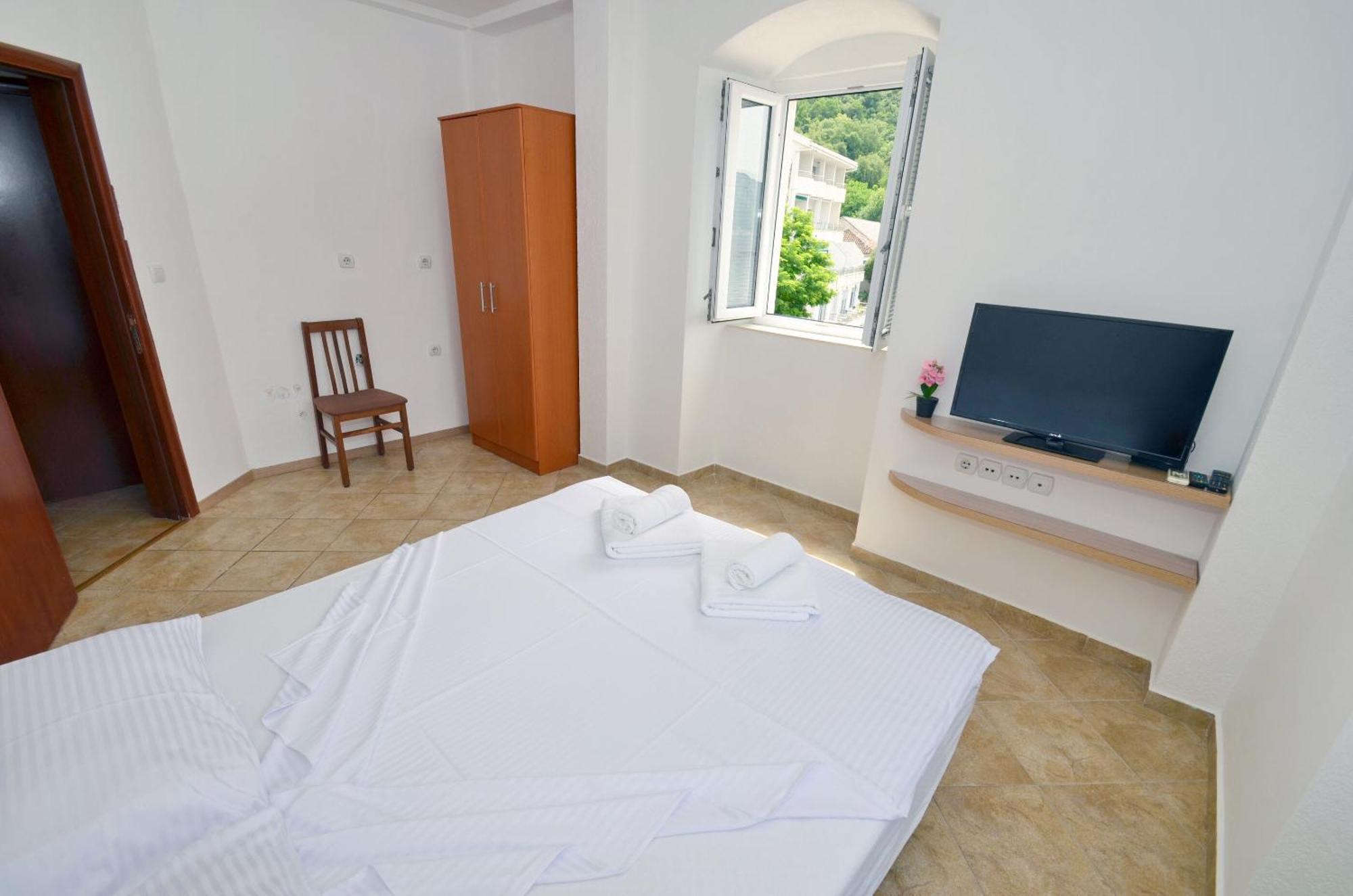 Apartments Mir I Dobro Kotor Exterior foto