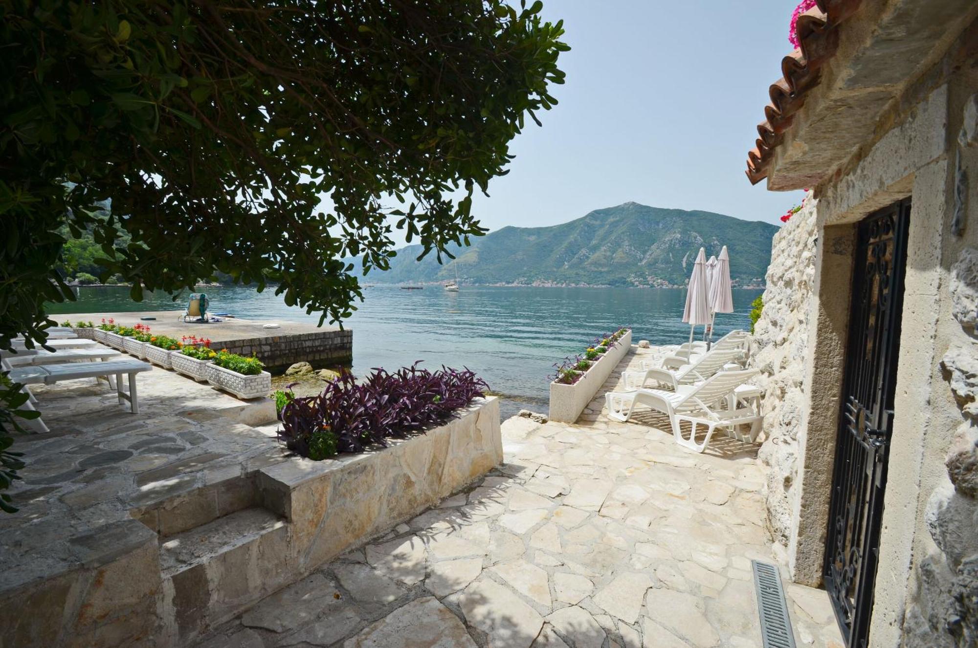 Apartments Mir I Dobro Kotor Exterior foto